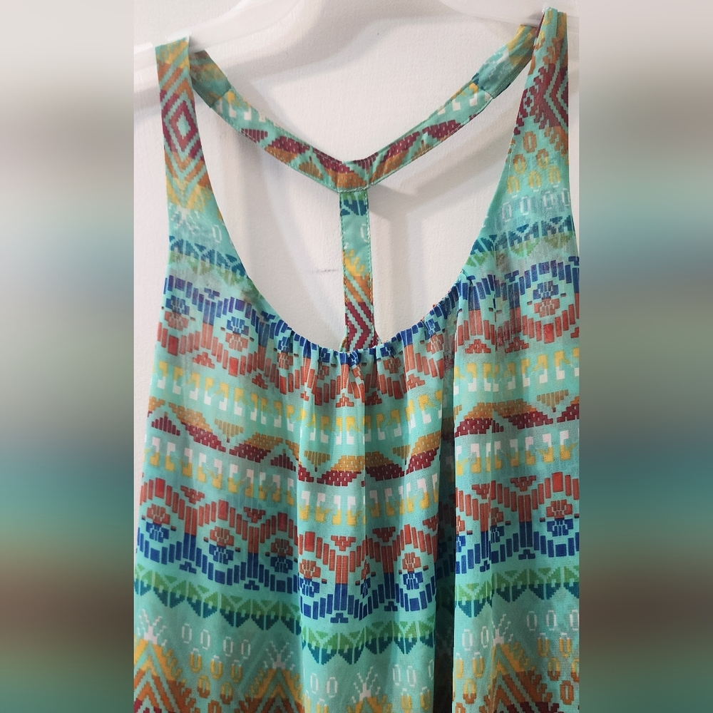 Colorful Geometric Pattern Tank Top - Picture 2 of 6